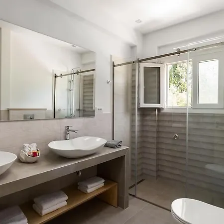 Курортный комплекс Kopelula